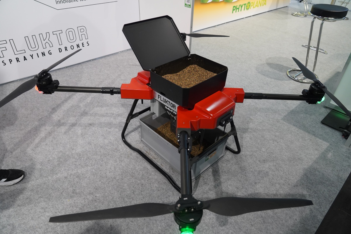 Fluktor, il drone per la semia di cover crop